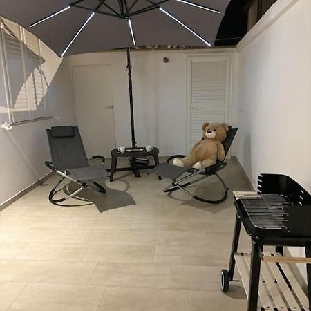 Teddy'S Home Luminoso Accogliente E Moderno Racale Εξωτερικό φωτογραφία