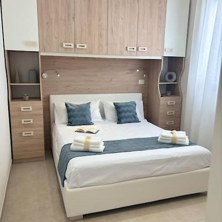 Teddy'S Home Luminoso Accogliente E Moderno Racale Εξωτερικό φωτογραφία