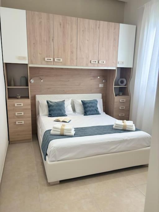 Teddy'S Home Luminoso Accogliente E Moderno Racale Εξωτερικό φωτογραφία