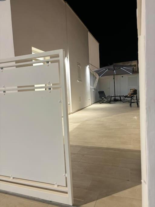 Teddy'S Home Luminoso Accogliente E Moderno Racale Εξωτερικό φωτογραφία
